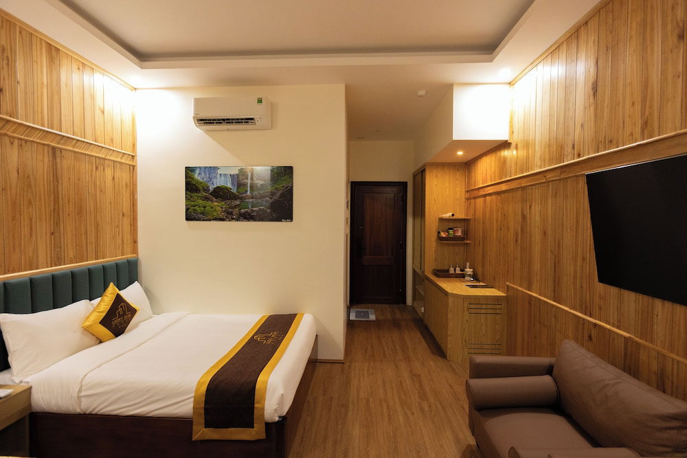 Luckystar Hotel