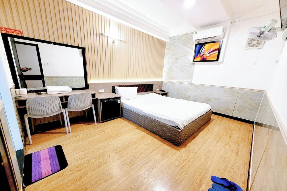 Hoang Nam Hotel