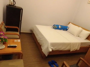 Hotel 102 House cazare Quan Mot