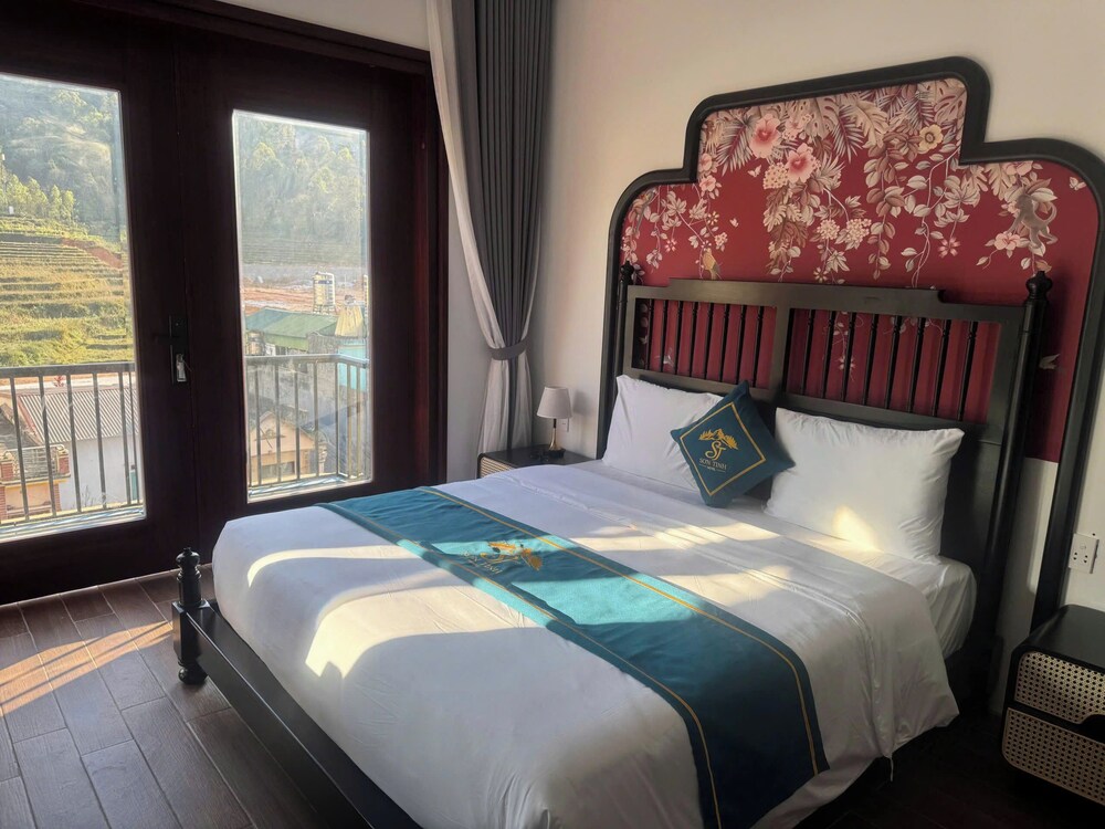 Son Tinh Hotel