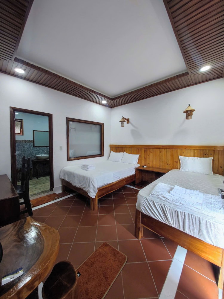 Serene Resort In Bai Vong Phu Quoc