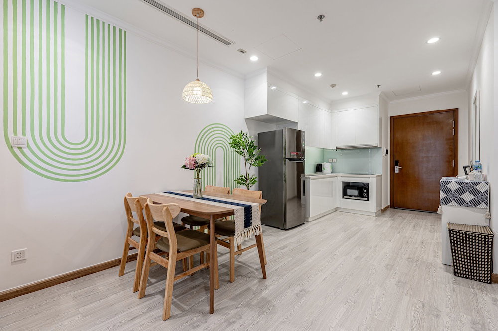 Vinhomes Cozy Apartment