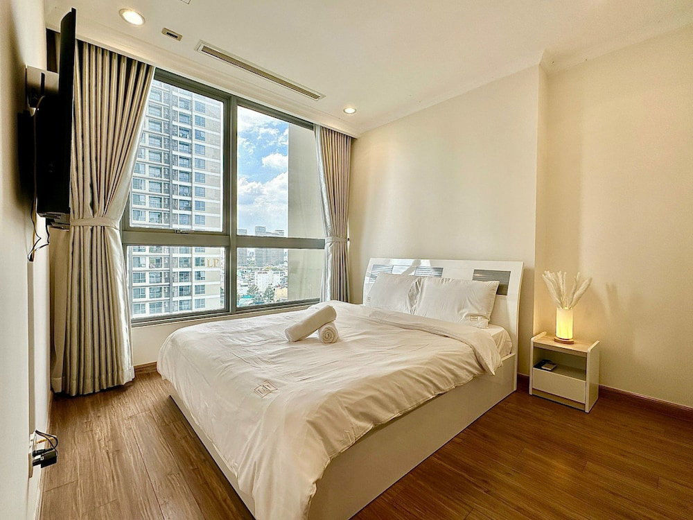 Vinhomes Cozy Apartment