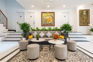 Hotel Cozrum Homes The Gallery Residence cazare Quan Binh Thanh