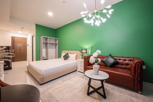 Hotel Soho Premier Residence cazare Quan Mot