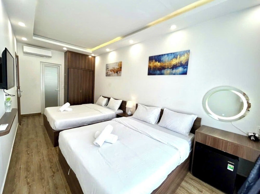 Mây House Grandworld On The Beach