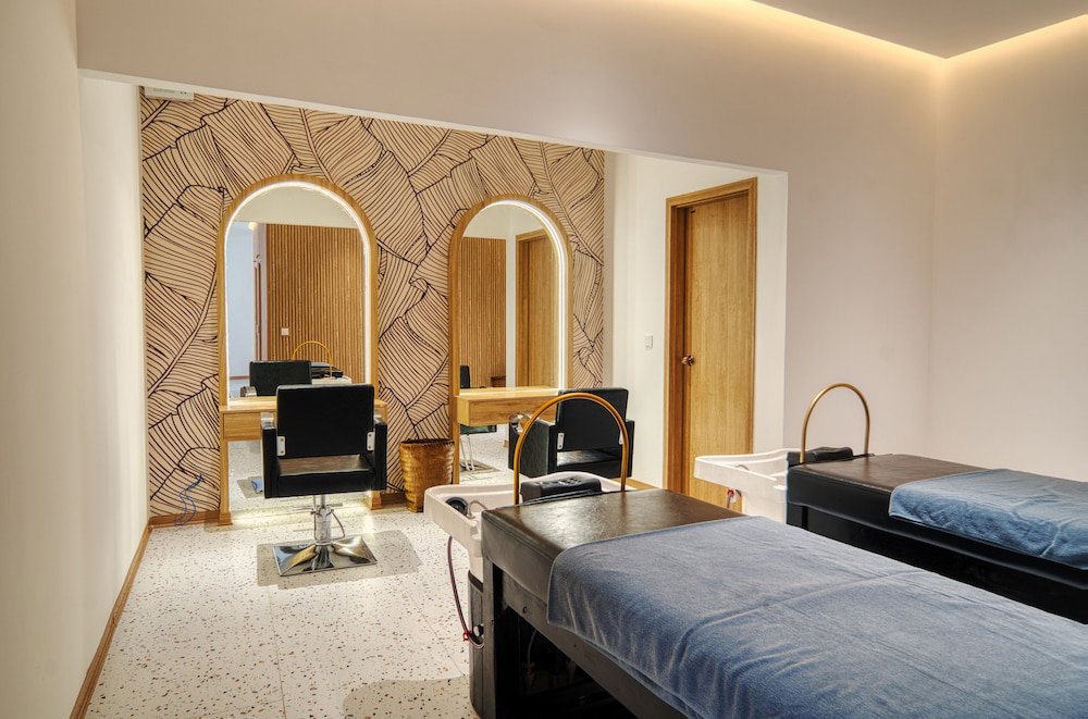 Lady Hill Sapa Resort