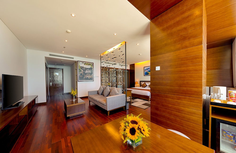 Grand Tourane Hotel