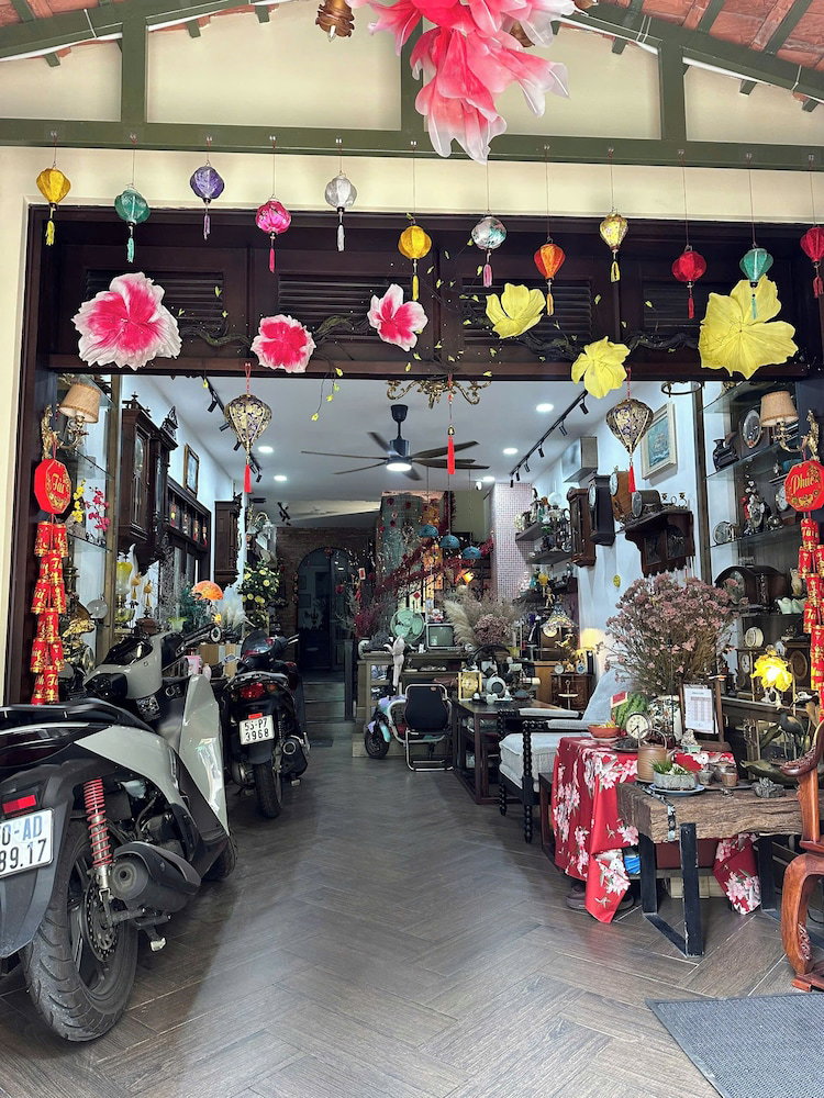The Chimi Homestay & Coffee