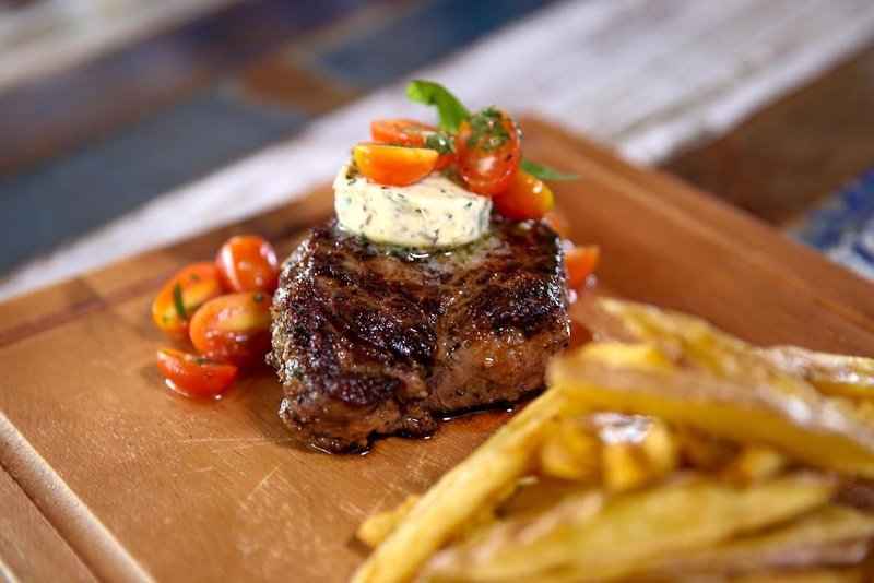 Hotel Lime N Soda Beachfront Resort