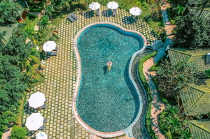 Hotel Famiana Green Villa cazare Duong GJong