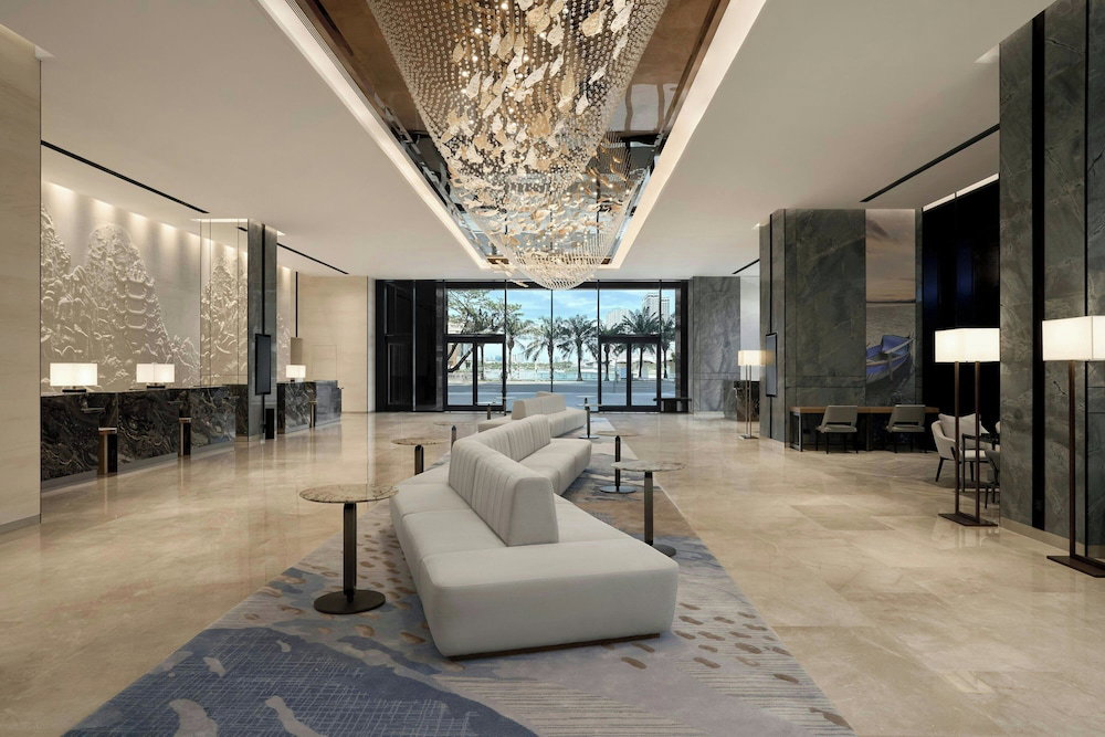 Courtyard By Marriott Danang Han River