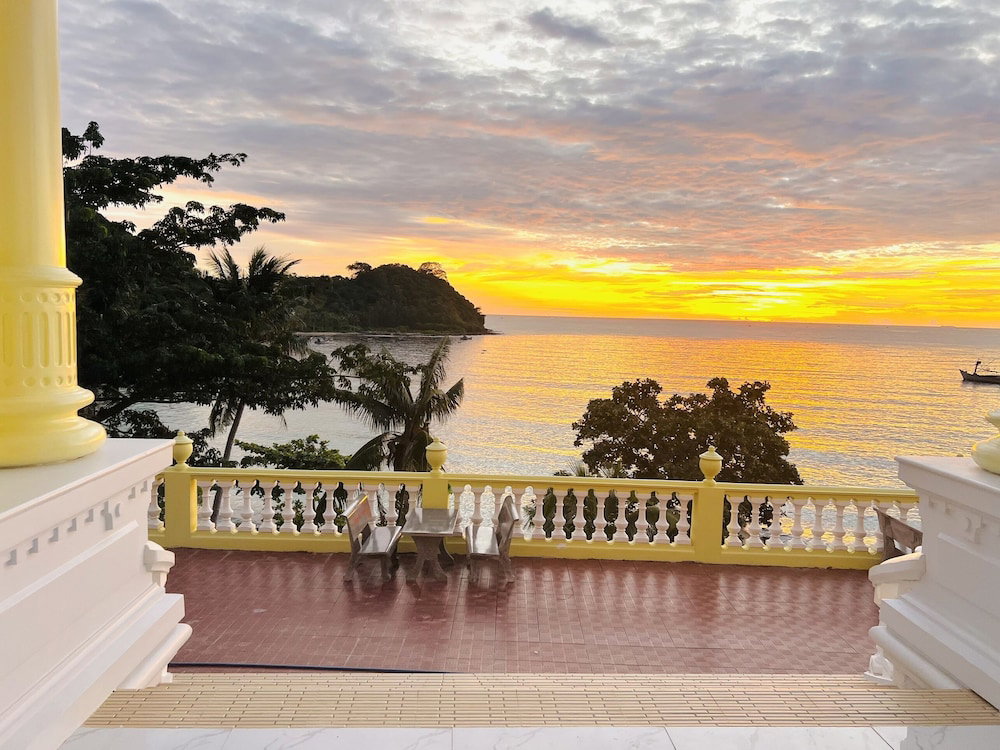Hotel Nam Du Palace