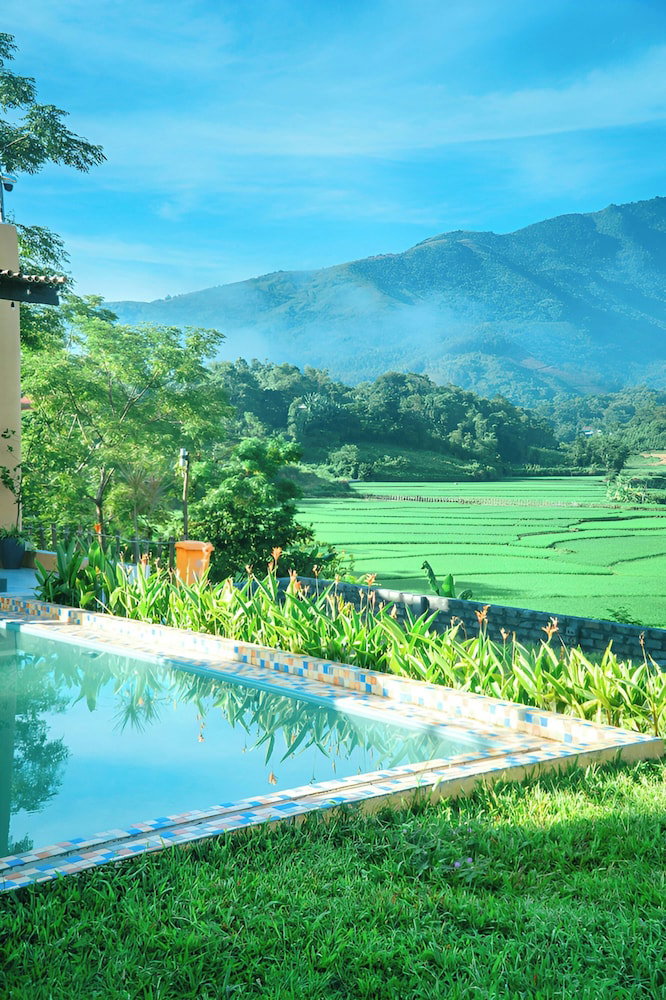 Hotel Campo De Sole Villa Hoa Binh
