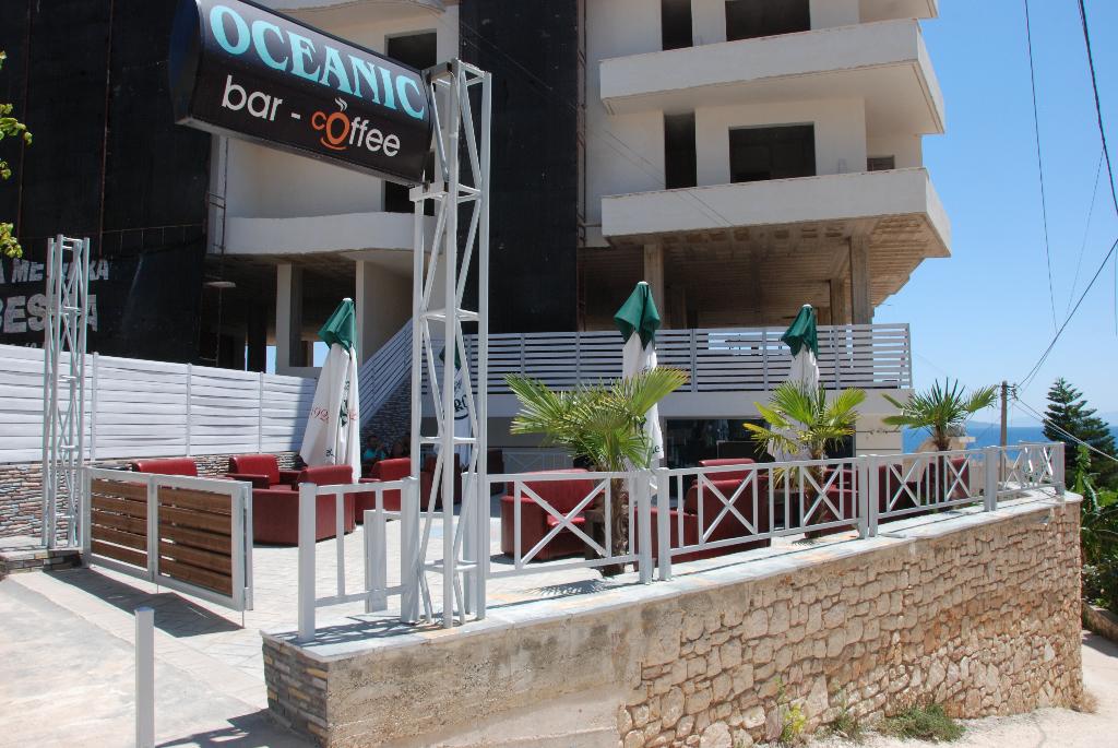 Oceanic Overview Suites