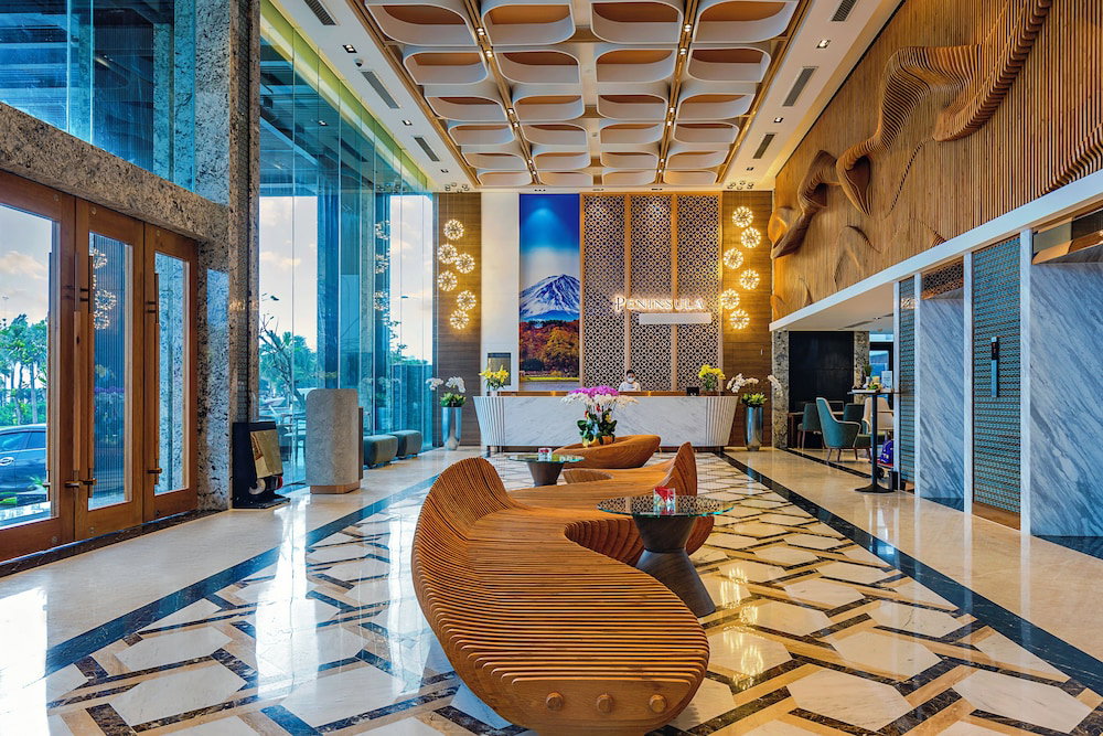 Peninsula Hotel Danang