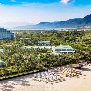 Hotel Cam Ranh Riviera Beach Resort & Spa cazare Cam Lam