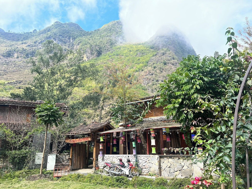 Hotel O'chau Meo Vac Homestay