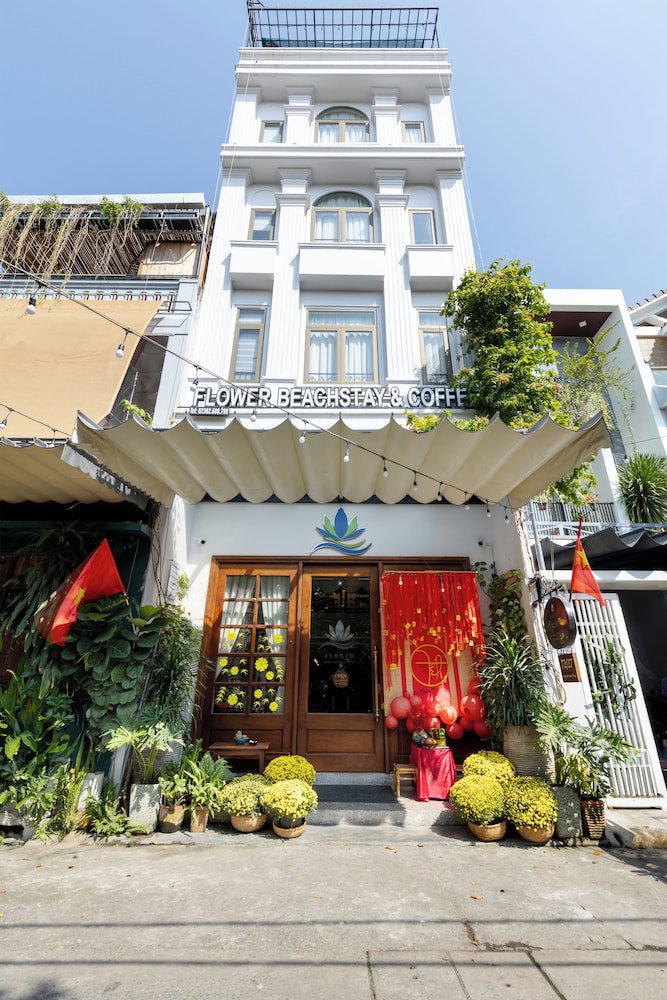 Hotel Flower Beachstay & Coffee