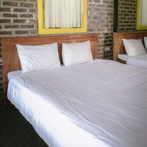 Hotel Mountain Delight Mai Chau Homestay cazare Da Bac