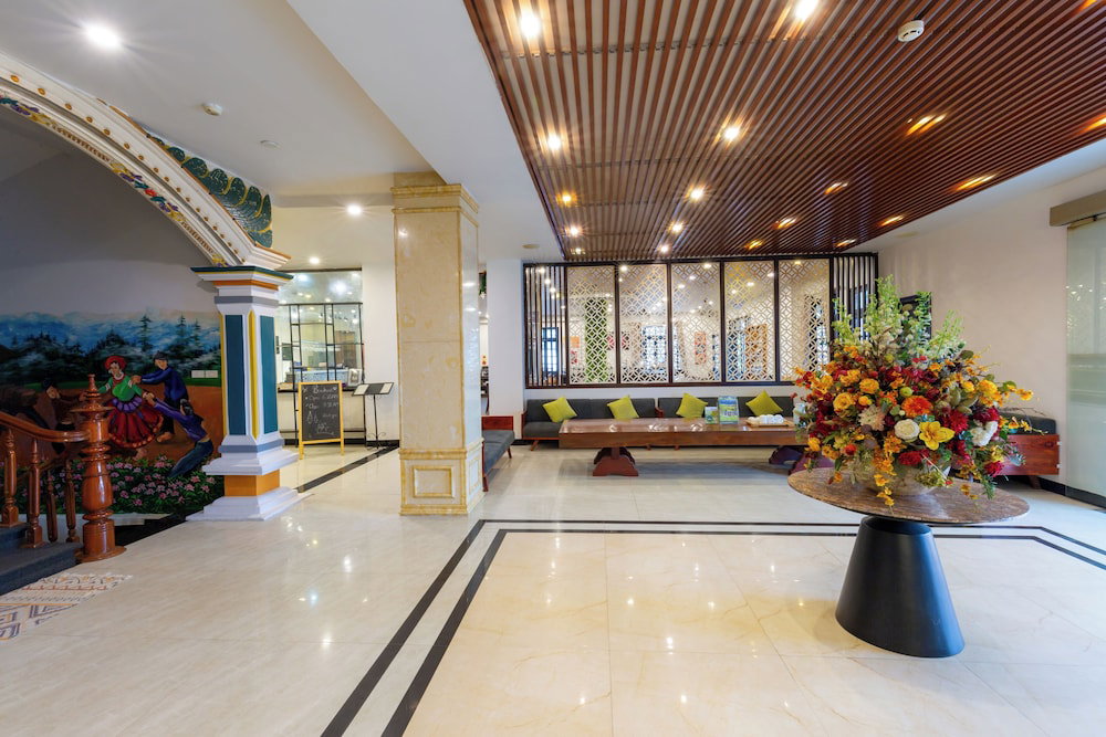 Lacasa Sapa Hotel