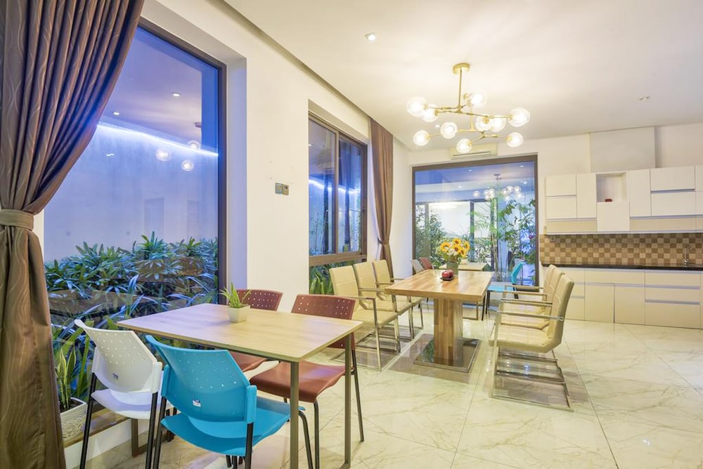 Annie Danang Hotel & Apartment