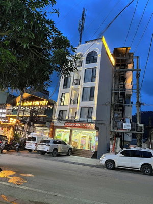 Hotel Hoang Ngoc Hotel cazare Thi Tran GJong Van