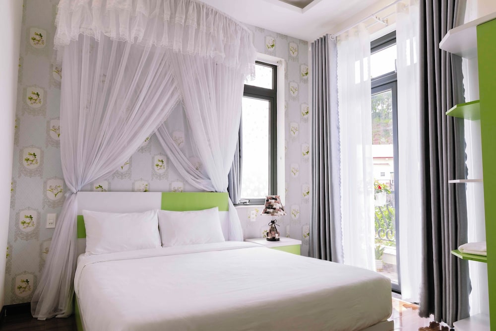 Hotel Hoanglee Villa