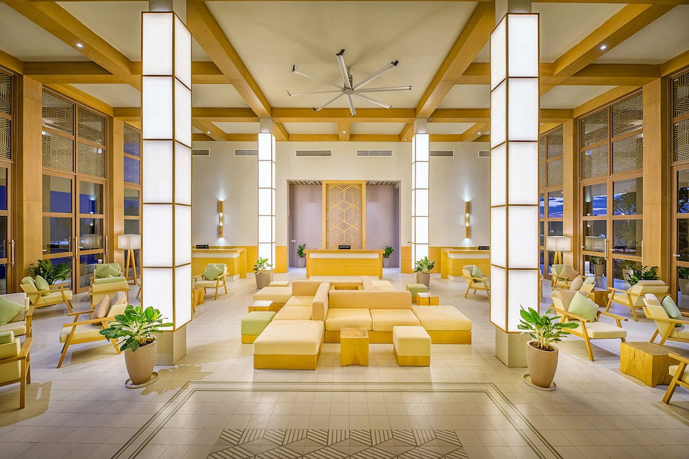 Flc Luxury Hotel Samson