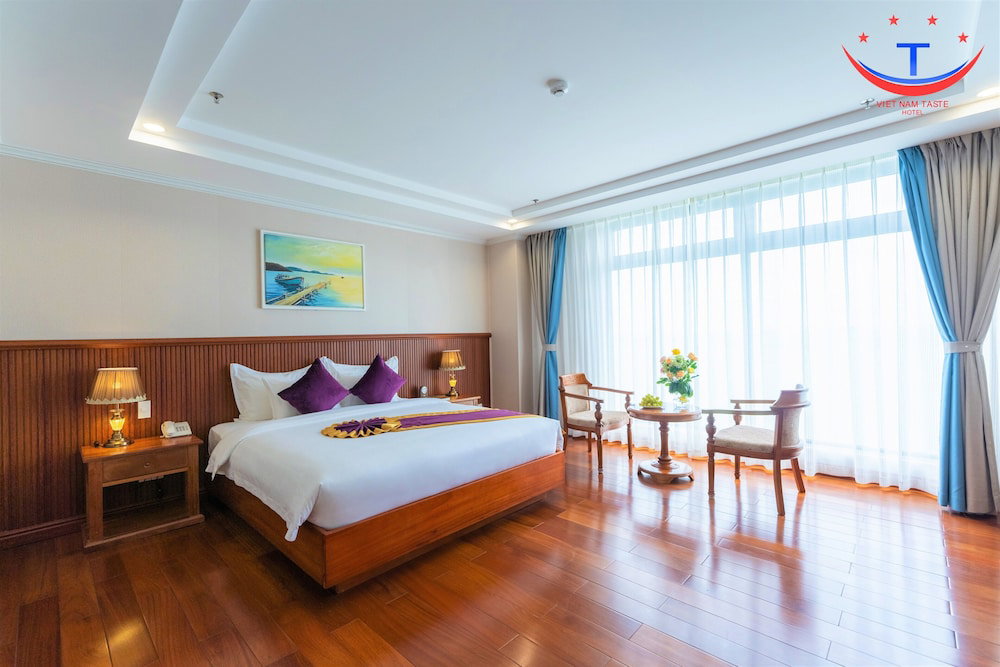 Vietnam Taste Hotel Quy Nhon - Beachfront