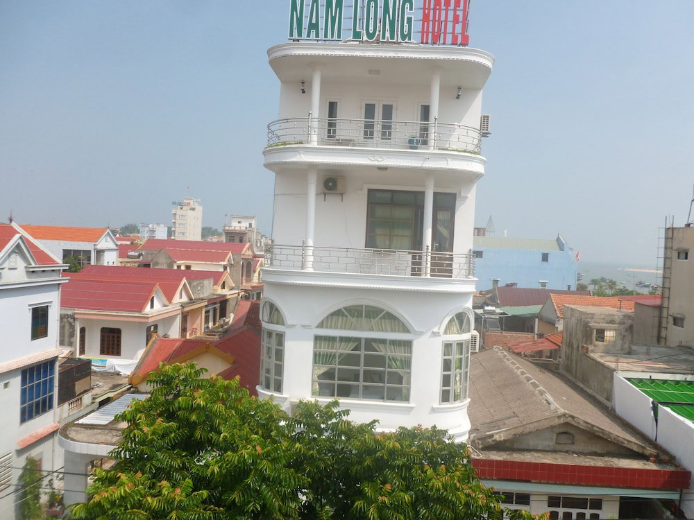Nam Long Hotel