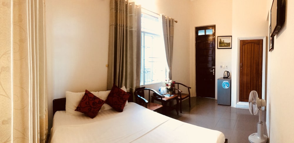Nam Long Hotel