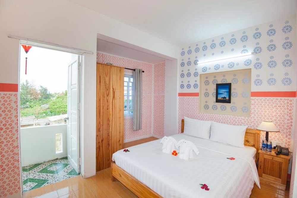 Hotel Cua Dai Beach Homestay