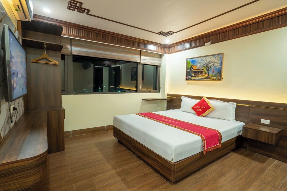 Huong Sen Hotel