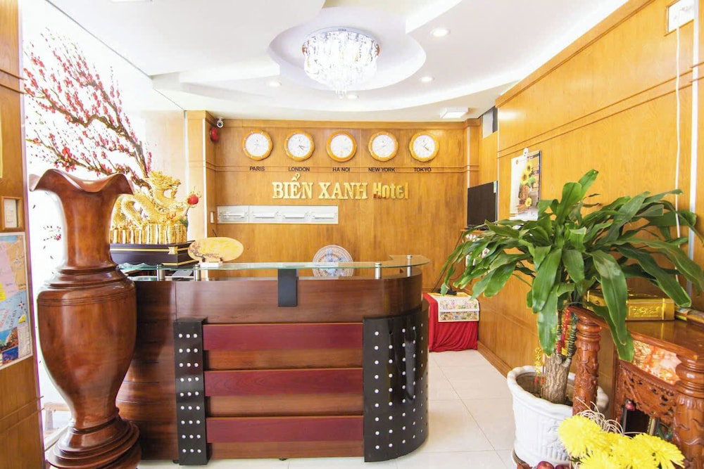 Bien Xanh Hotel