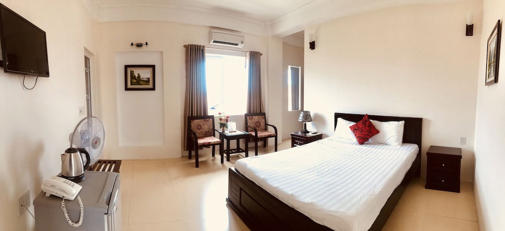 Hotel Nam Long Plus Hotel