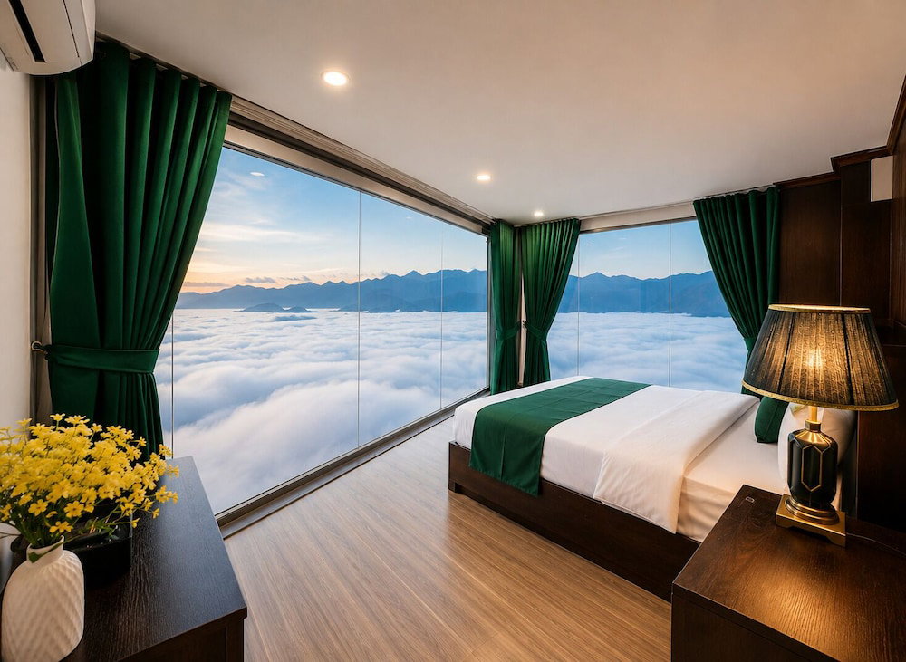 Hotel Cloud Chaser Hotel