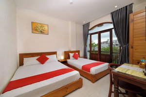 Hotel Sunshine Beach Da Nang cazare Son Tra
