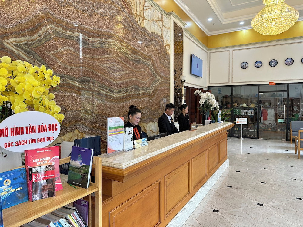 Marina Bay Con Dao Hotel