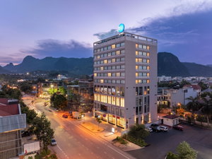 Hotel Tru By Hilton Hoa Binh City Centre cazare Hoa Binh