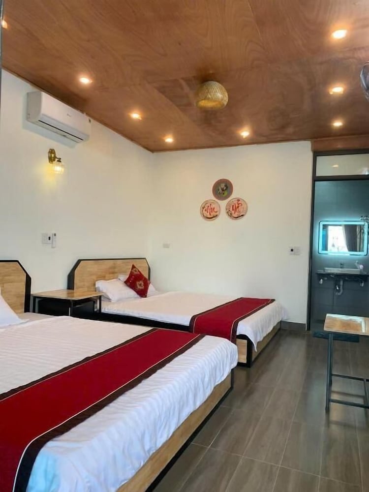Hideaway Village Homestay