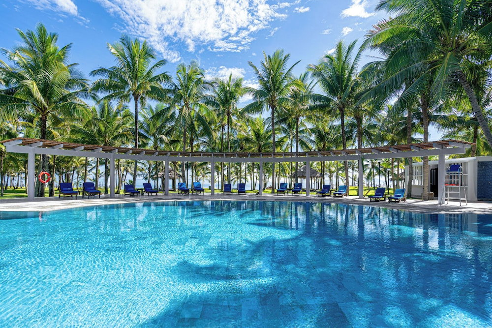 Hotel Rmh Le Belhamy Beach Resort.