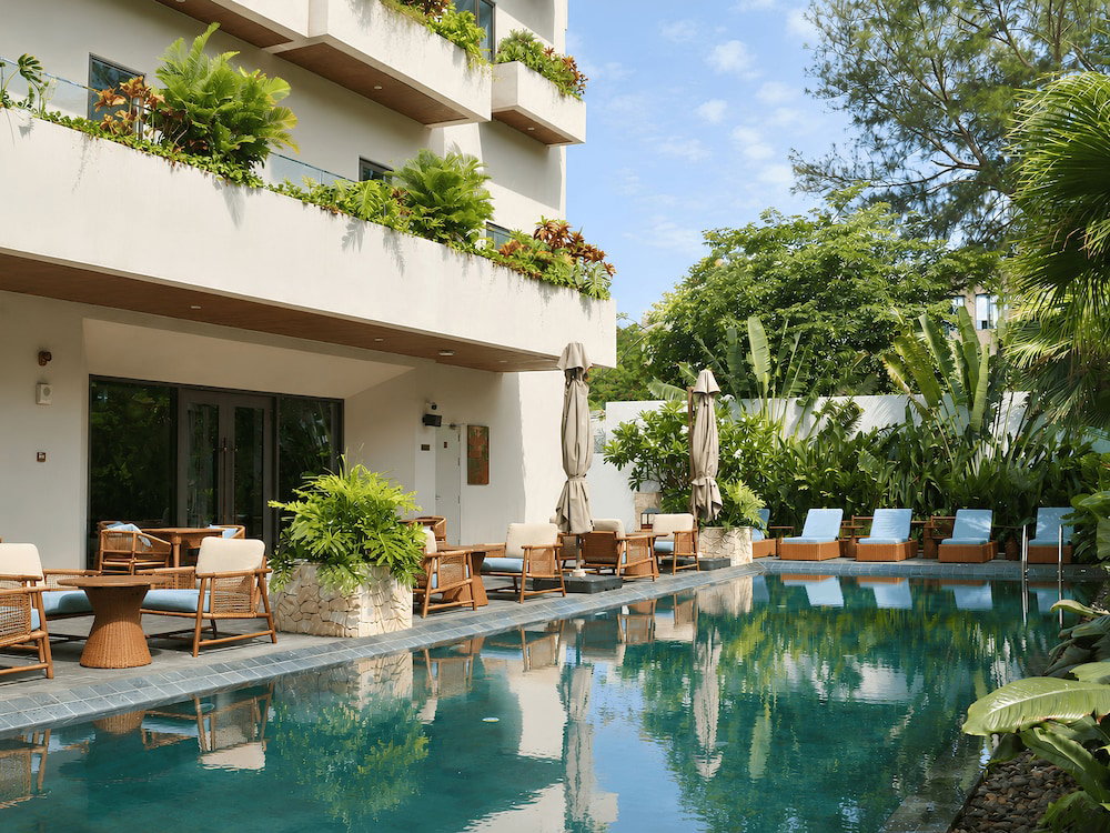 Hotel Iconic Long Hai Hotel