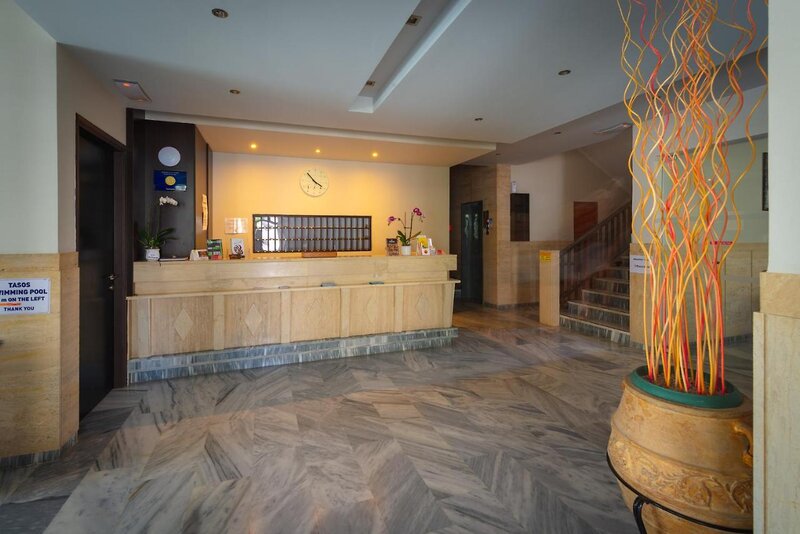 Paritsa Hotel