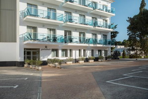 Hotel Aparthotel Portodrach cazare Porto Cristo
