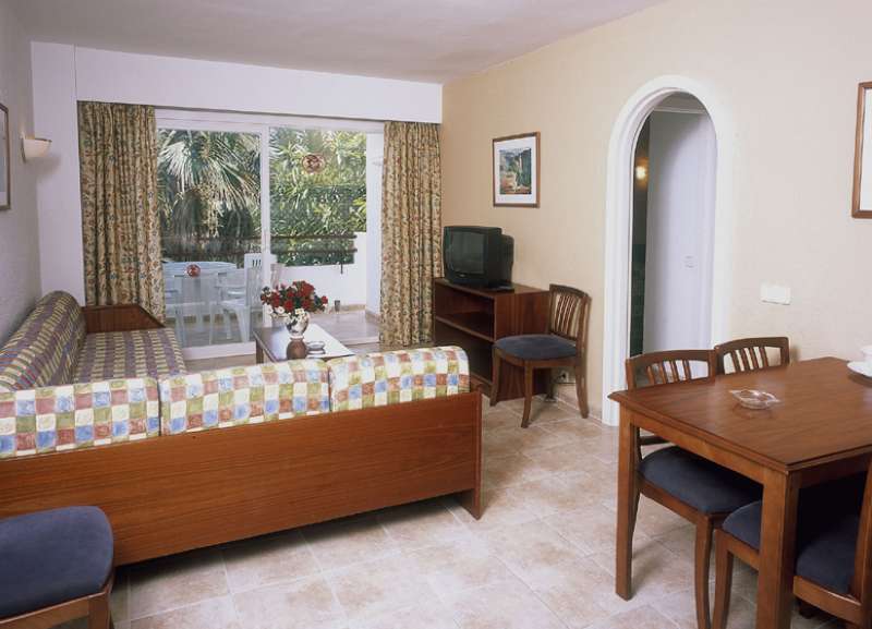 dal travel Apartamentos Siesta 1