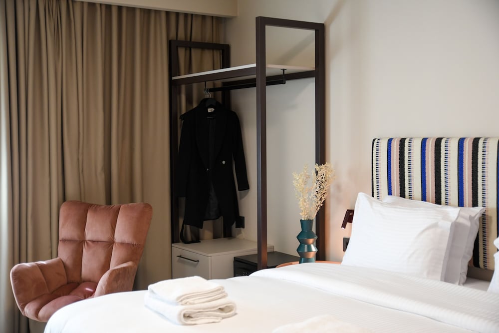 dal travel Pavo Art Hotel