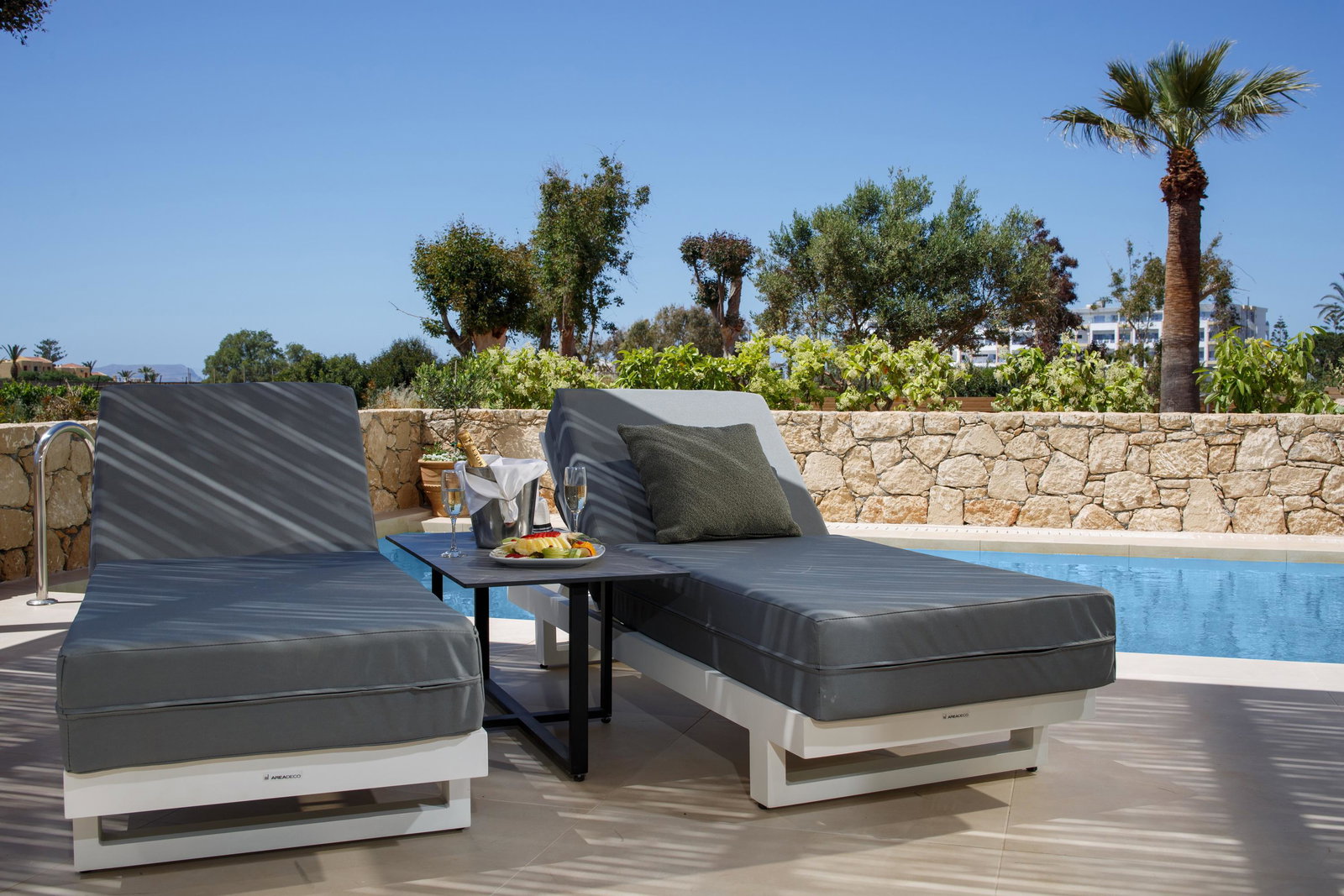 dal travel Aloe Boutique Hotel Powered By Anissa Beach