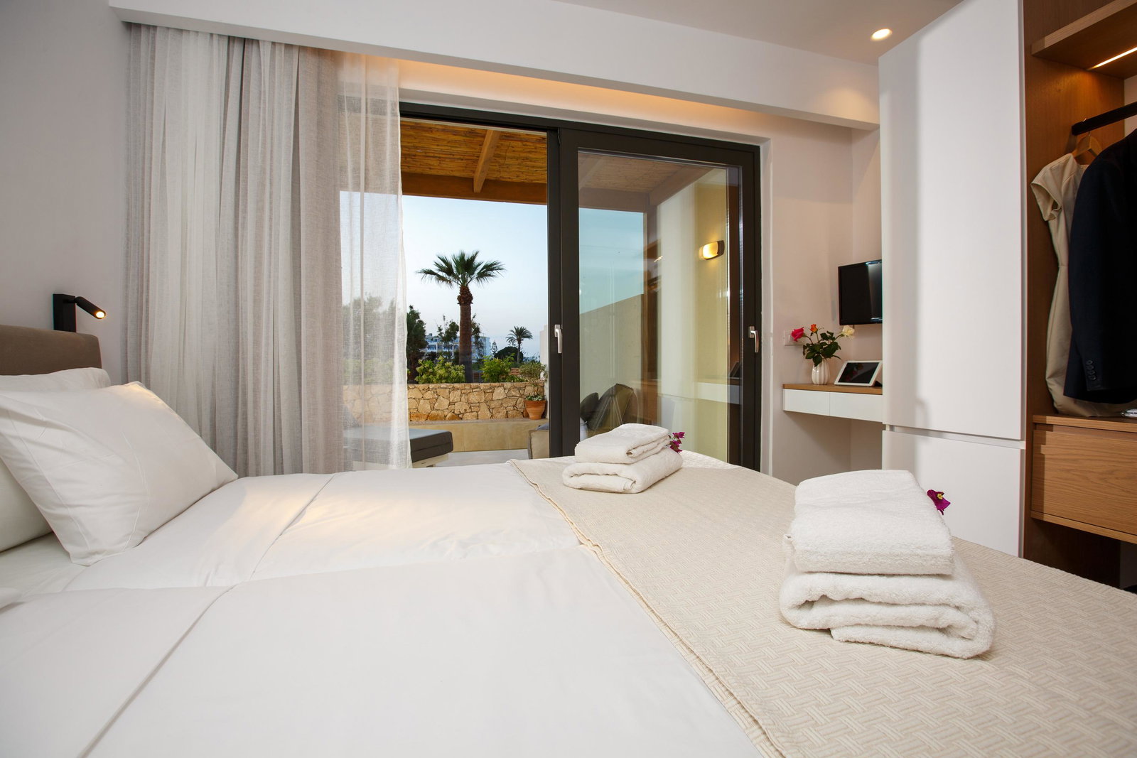 dal travel Aloe Boutique Hotel Powered By Anissa Beach