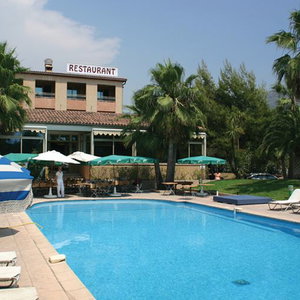 Sejur Hotel Promotel vacanta Carros